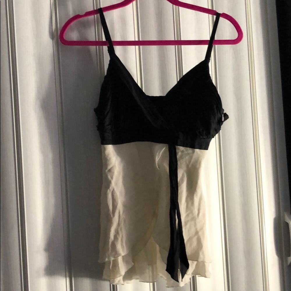 Black and white top